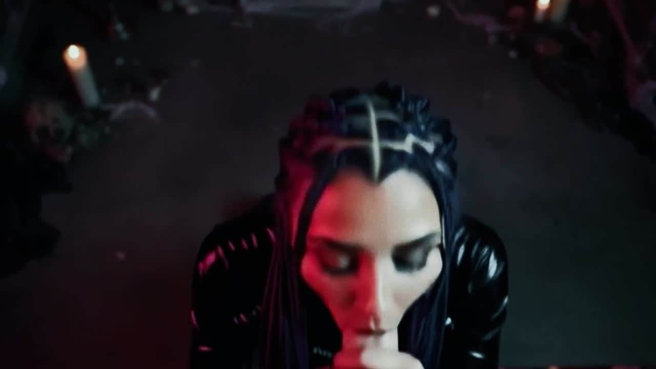 frontend/Ophelias-Halloween-Cosplay-Chronicles-Throated-Edition-1080