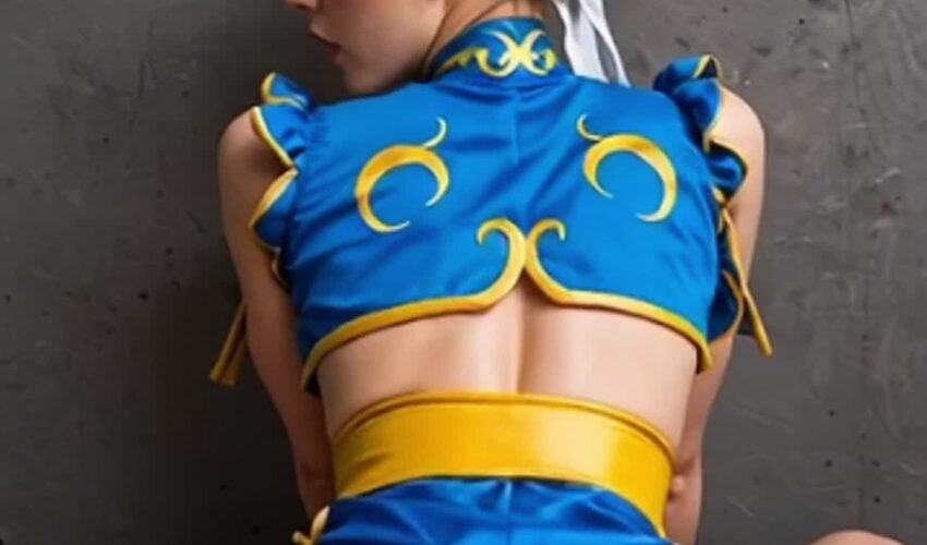 Chun-Li fucking and sucking a big cock